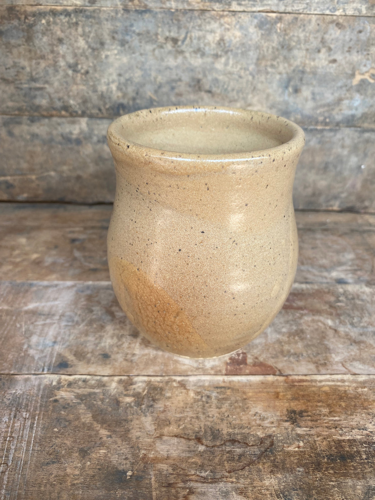 Handle Free Sand Mug