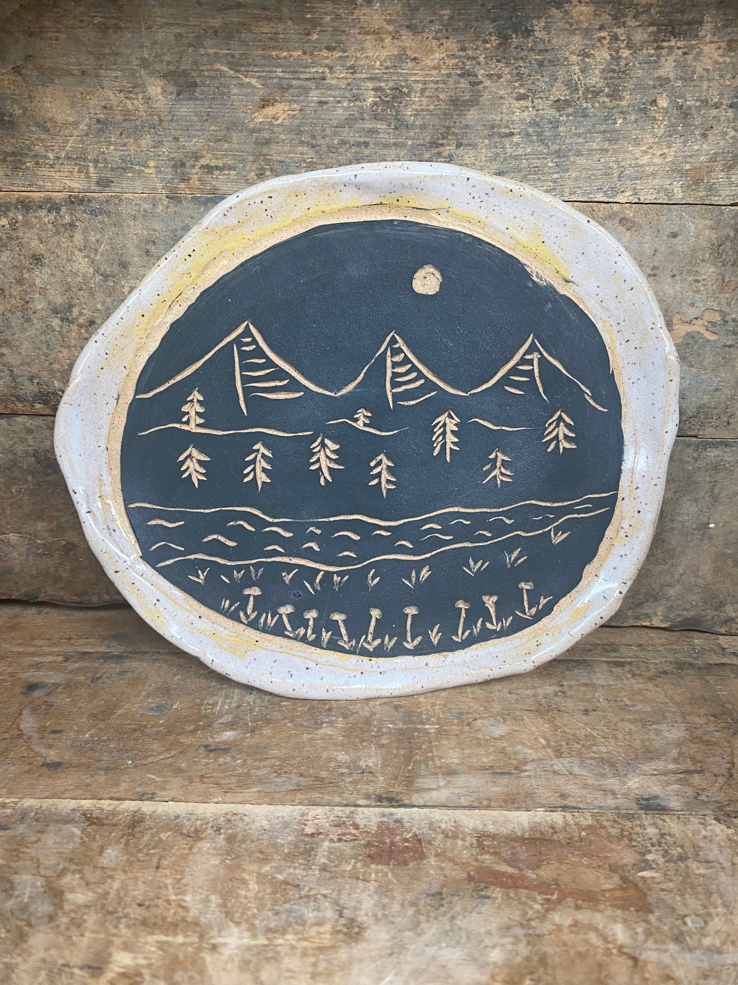 Mountain View Plate