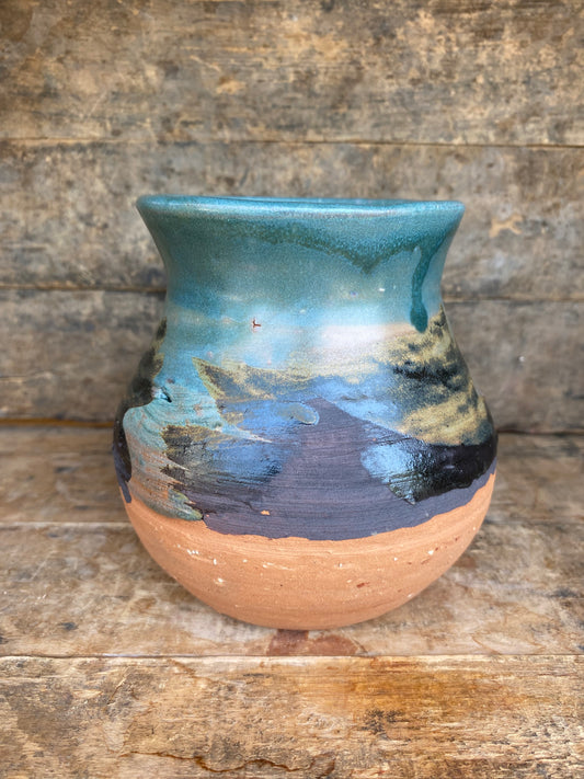 Medium Wild Clay Vase